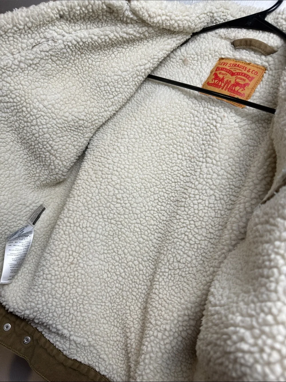 Levi’s Men's Sherpa-Lined Canvas Jacket - Tan